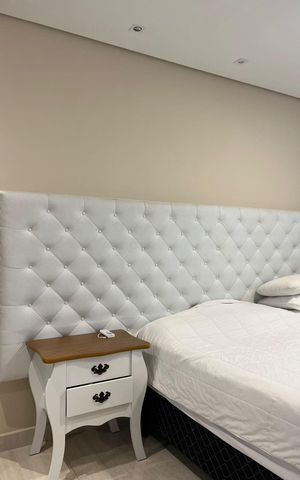 Casa de condomínio para alugar com 200m², 3 quartos e 4 vagas