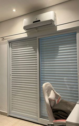 Casa de condomínio para alugar com 200m², 3 quartos e 4 vagas