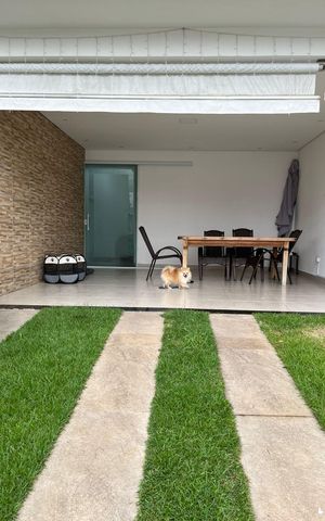 Casa de condomínio para alugar com 200m², 3 quartos e 4 vagas