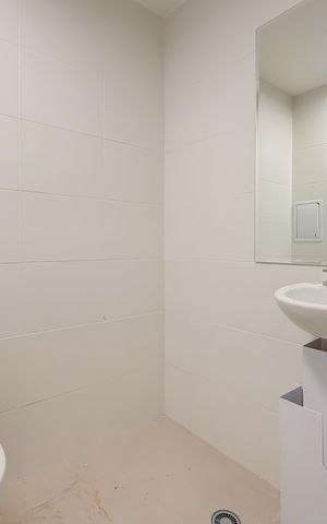 Studio para alugar com 24m², 1 quarto e sem vaga Studio para alugar com 24m², 1 quarto e sem vagaBanheiro