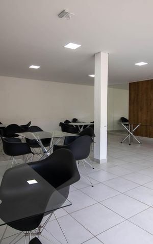 Apartamento à venda com 41m², 2 quartos e sem vaga Apartamento à venda com 41m², 2 quartos e sem vagaSalão de festas
