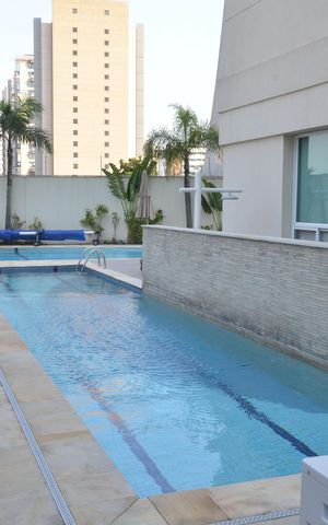 Apartamento à venda com 102m², 3 quartos e 2 vagasÁrea comum - Piscina