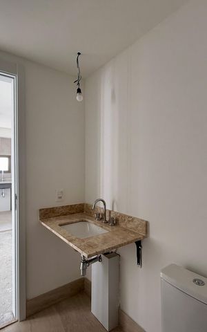 Apartamento à venda com 44m², 2 quartos e sem vaga Apartamento à venda com 44m², 2 quartos e sem vagaBanheiro