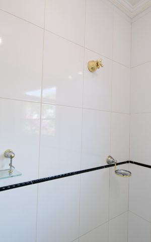 Casa para alugar com 326m², 3 quartos e 3 vagasBanheiro Suíte