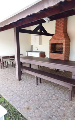 Casa para alugar com 326m², 3 quartos e 3 vagasChurrasqueira