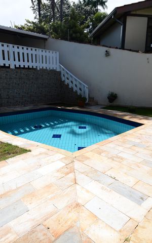 Casa para alugar com 326m², 3 quartos e 3 vagasPiscina