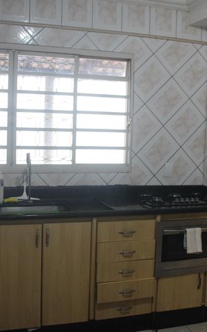 Casa à venda com 240m², 4 quartos e 2 vagasCozinha