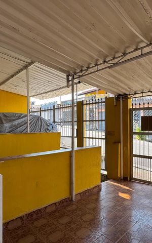 Casa à venda com 208m², 2 quartos e 1 vaga Casa à venda com 208m², 2 quartos e 1 vagaGaragem