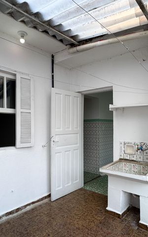 Casa à venda com 208m², 2 quartos e 1 vaga Casa à venda com 208m², 2 quartos e 1 vagaÁrea de Serviço