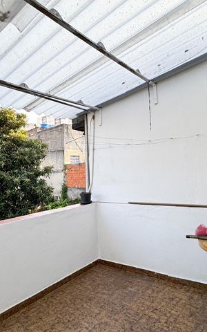 Casa à venda com 208m², 2 quartos e 1 vaga Casa à venda com 208m², 2 quartos e 1 vagaÁrea de Serviço