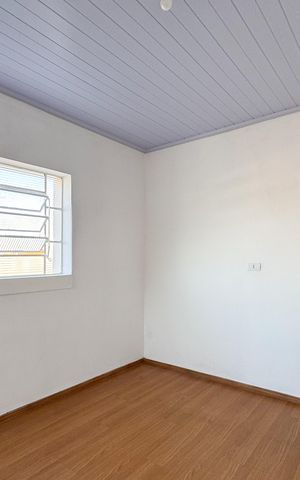Casa à venda com 208m², 2 quartos e 1 vaga Casa à venda com 208m², 2 quartos e 1 vagaSala