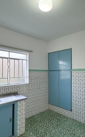 Casa à venda com 208m², 2 quartos e 1 vaga Casa à venda com 208m², 2 quartos e 1 vagaCozinha