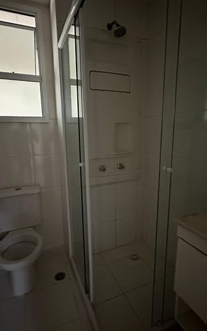 Apartamento para alugar com 80m², 3 quartos e 2 vagas Apartamento para alugar com 80m², 3 quartos e 2 vagasBanheiro