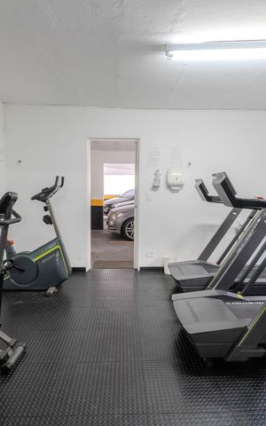 Apartamento para alugar com 35m², 1 quarto e 1 vaga Apartamento para alugar com 35m², 1 quarto e 1 vagaÁrea comum - Academia