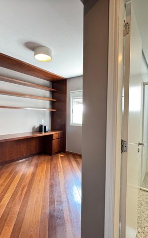 Apartamento para alugar com 212m², 4 quartos e 4 vagas Apartamento para alugar com 212m², 4 quartos e 4 vagasSuíte 1