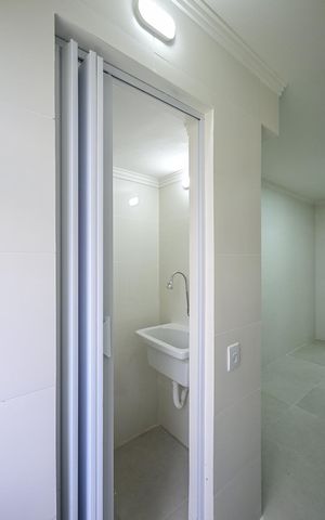 Apartamento para alugar com 70m², 2 quartos e 2 vagasBanheiro de Serviço
