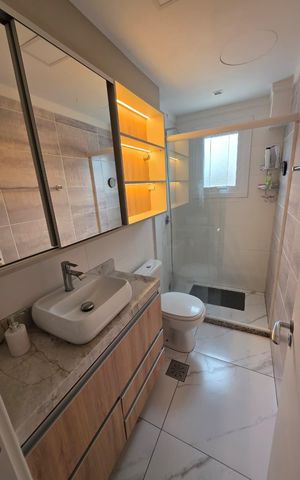 Apartamento à venda com 96m², 3 quartos e 2 vagas Apartamento à venda com 96m², 3 quartos e 2 vagasBanheiro