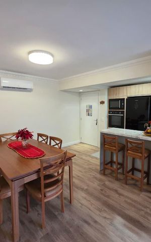 Apartamento à venda com 96m², 3 quartos e 2 vagas Apartamento à venda com 96m², 3 quartos e 2 vagasSala de jantar