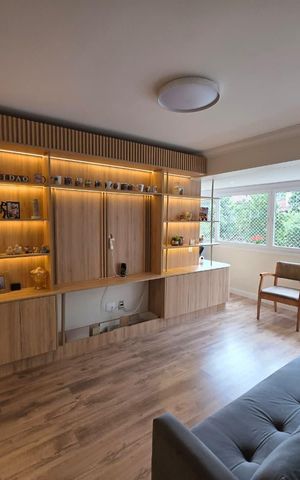 Apartamento à venda com 96m², 3 quartos e 2 vagas Apartamento à venda com 96m², 3 quartos e 2 vagasSala