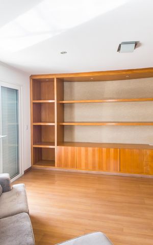 Casa de condomínio à venda com 600m², 4 quartos e 9 vagas Casa de condomínio à venda com 600m², 4 quartos e 9 vagasSuíte master