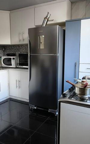 Casa à venda com 200m², 4 quartos e 1 vaga Casa à venda com 200m², 4 quartos e 1 vagaCozinha