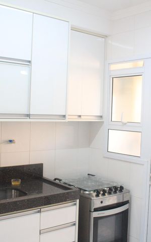 Apartamento à venda com 67m², 2 quartos e 2 vagasCozinha