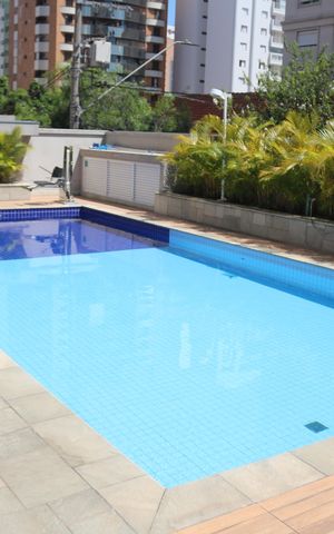 Apartamento à venda com 67m², 2 quartos e 2 vagasÁrea comum - Piscina
