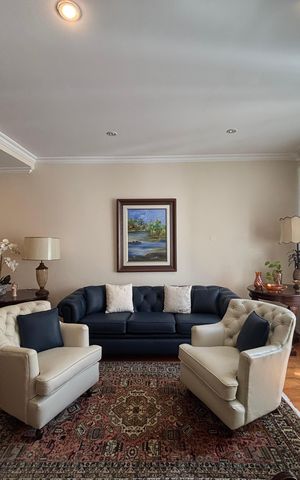 Apartamento à venda com 128m², 2 quartos e 1 vaga Apartamento à venda com 128m², 2 quartos e 1 vagaSala