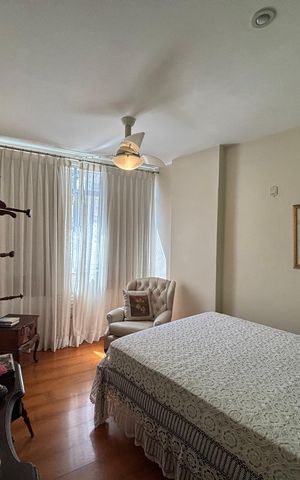 Apartamento à venda com 128m², 2 quartos e 1 vaga Apartamento à venda com 128m², 2 quartos e 1 vagaSuíte