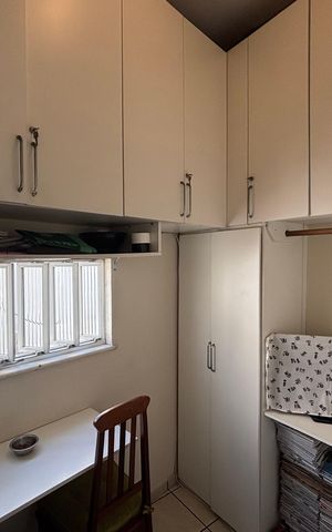 Apartamento à venda com 128m², 2 quartos e 1 vaga Apartamento à venda com 128m², 2 quartos e 1 vagaÁrea de serviço - suíte