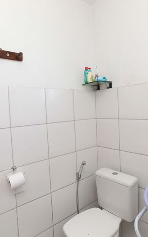 Apartamento à venda com 70m², 2 quartos e 2 vagas Apartamento à venda com 70m², 2 quartos e 2 vagasBanheiro