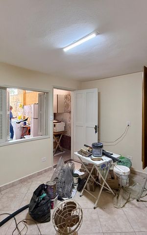 Casa à venda com 170m², 4 quartos e 2 vagas Casa à venda com 170m², 4 quartos e 2 vagasSuíte