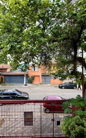 Casa à venda com 170m², 4 quartos e 2 vagas Casa à venda com 170m², 4 quartos e 2 vagasVista Quarto 3