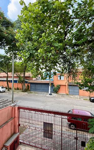 Casa à venda com 170m², 4 quartos e 2 vagas Casa à venda com 170m², 4 quartos e 2 vagasVista Quarto 3