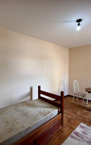 Casa à venda com 170m², 4 quartos e 2 vagas Casa à venda com 170m², 4 quartos e 2 vagasQuarto 2