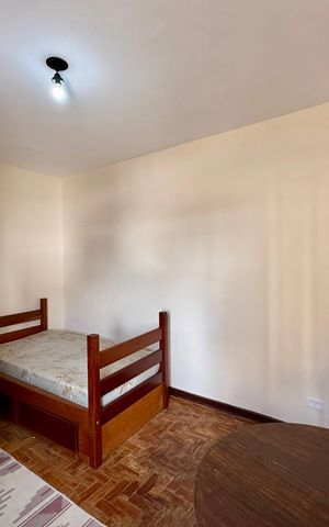 Casa à venda com 170m², 4 quartos e 2 vagas Casa à venda com 170m², 4 quartos e 2 vagasQuarto 2