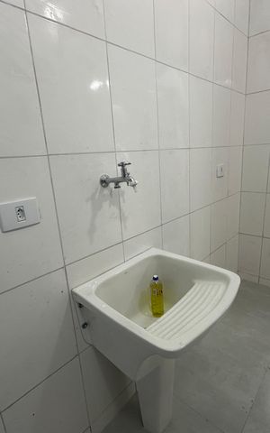 Casa para alugar com 40m², 1 quarto e sem vaga Casa para alugar com 40m², 1 quarto e sem vagaÁrea de Serviço