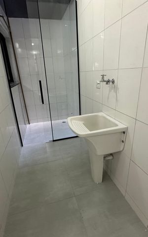 Casa para alugar com 40m², 1 quarto e sem vaga Casa para alugar com 40m², 1 quarto e sem vagaÁrea de Serviço