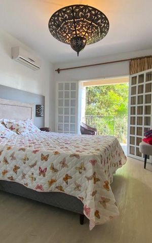 Casa para alugar com 600m², 3 quartos e 4 vagas Casa para alugar com 600m², 3 quartos e 4 vagasQuarto