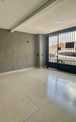 Casa à venda com 134m², 3 quartos e 2 vagas Casa à venda com 134m², 3 quartos e 2 vagasGaragem