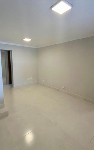 Casa à venda com 134m², 3 quartos e 2 vagas Casa à venda com 134m², 3 quartos e 2 vagasSala