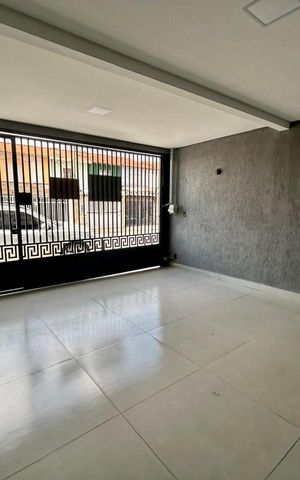 Casa à venda com 134m², 3 quartos e 2 vagas Casa à venda com 134m², 3 quartos e 2 vagasGaragem