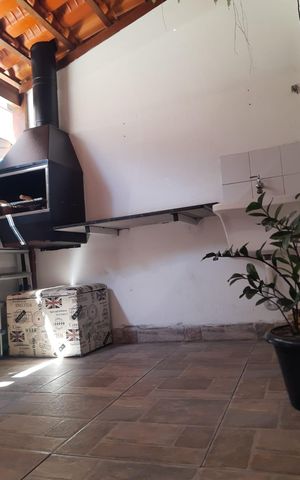 Casa de condomínio à venda com 70m², 2 quartos e 1 vaga Casa de condomínio à venda com 70m², 2 quartos e 1 vagaÁrea externa