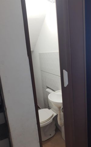 Casa de condomínio à venda com 70m², 2 quartos e 1 vaga Casa de condomínio à venda com 70m², 2 quartos e 1 vagaLavabo