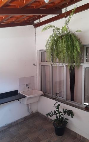 Casa de condomínio à venda com 70m², 2 quartos e 1 vaga Casa de condomínio à venda com 70m², 2 quartos e 1 vagaÁrea de serviço