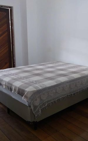 Casa à venda com 190m², 3 quartos e 3 vagas Casa à venda com 190m², 3 quartos e 3 vagasQuarto