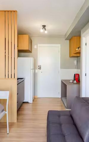 Studio para alugar com 32m², 1 quarto e sem vaga Studio para alugar com 32m², 1 quarto e sem vagaSala