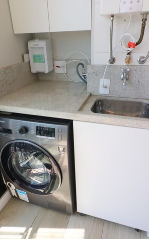 Apartamento à venda com 47m², 2 quartos e 1 vagaCozinha e Área de Serviço