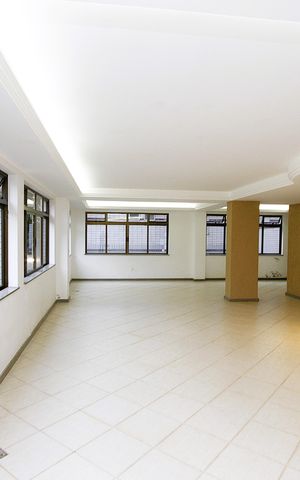Apartamento à venda com 107m², 3 quartos e 2 vagasÁrea comum - Salão de festas