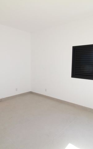 Casa de condomínio para alugar com 250m², 3 quartos e 4 vagasSuíte 1